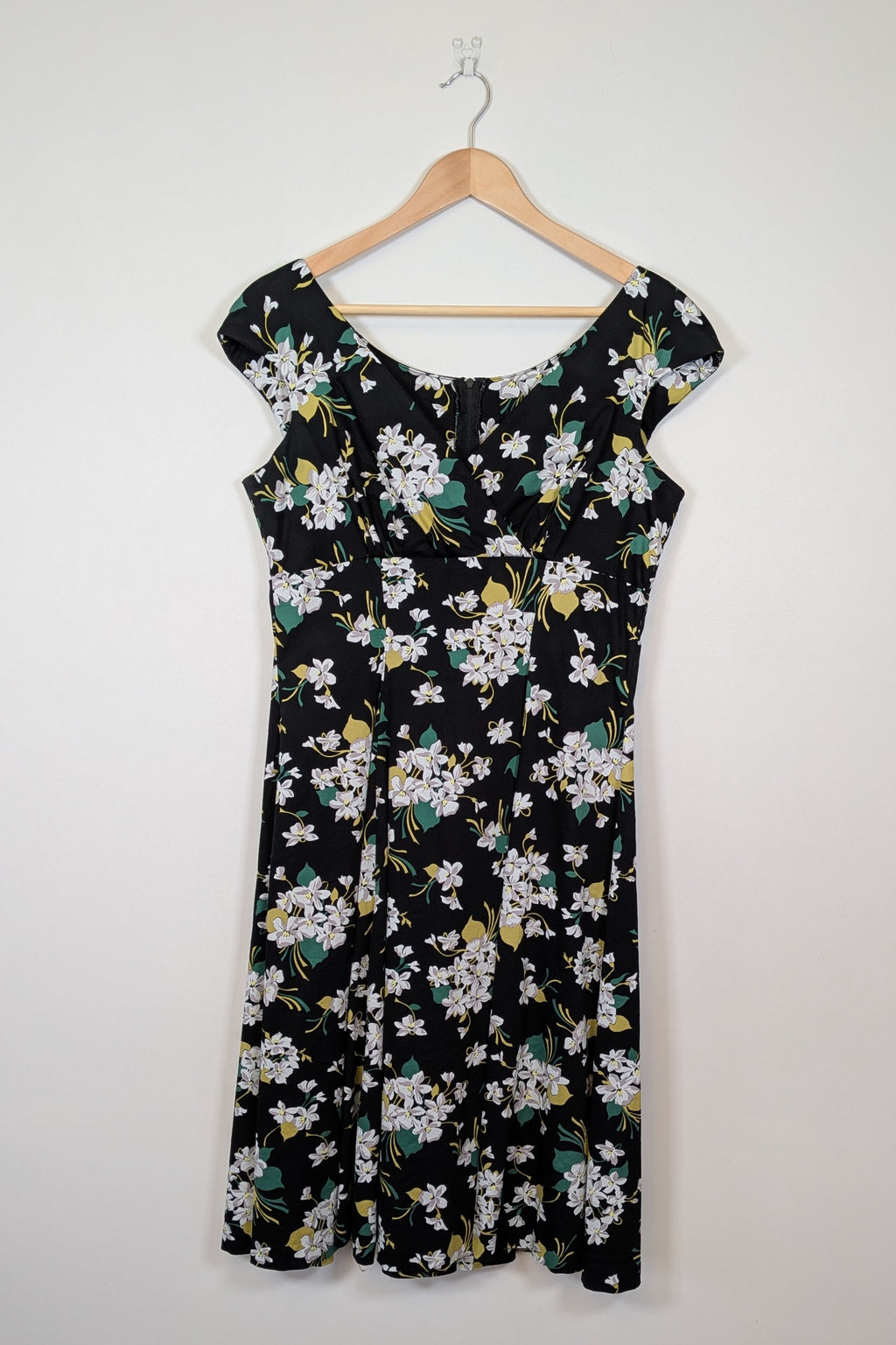Retrospec'd Empire Floral Fit & Flare Dress Size 14