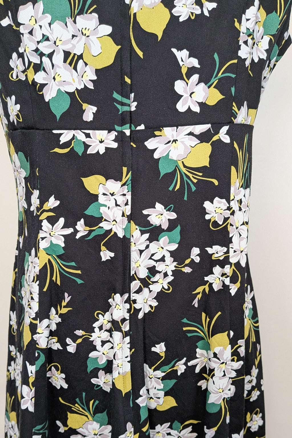 Retrospec'd Empire Floral Fit & Flare Dress Size 14