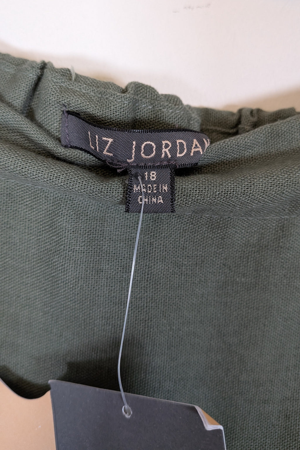 Liz Jordan Designer Collection Tiered Linen Skirt in Dusty Olive Size 18 BNWT RRP $129.99