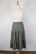 Liz Jordan Designer Collection Tiered Linen Skirt in Dusty Olive Size 18 BNWT RRP $129.99