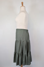 Liz Jordan Designer Collection Tiered Linen Skirt in Dusty Olive Size 18 BNWT RRP $129.99