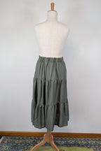 Liz Jordan Designer Collection Tiered Linen Skirt in Dusty Olive Size 18 BNWT RRP $129.99