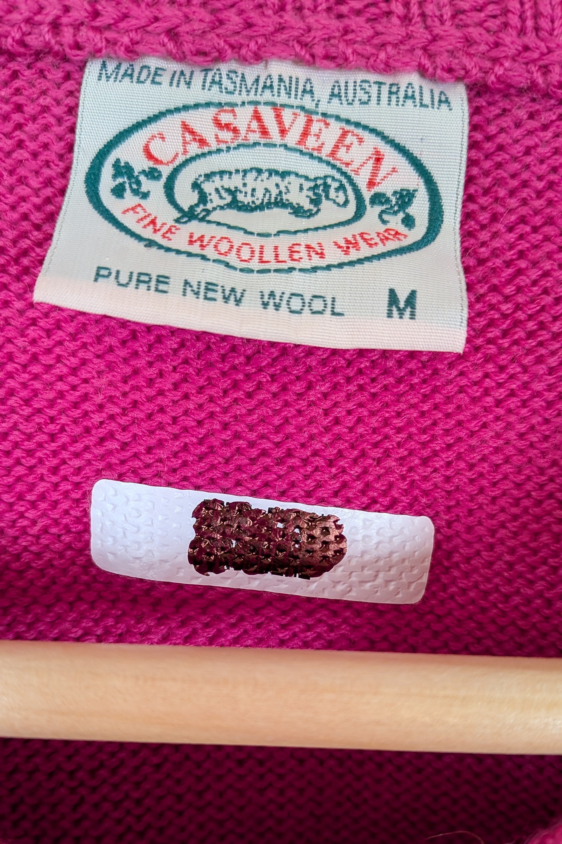 Vintage 80s Casaveen Pink Pure New Wool Cardigan (Made in Tasmania) Size M