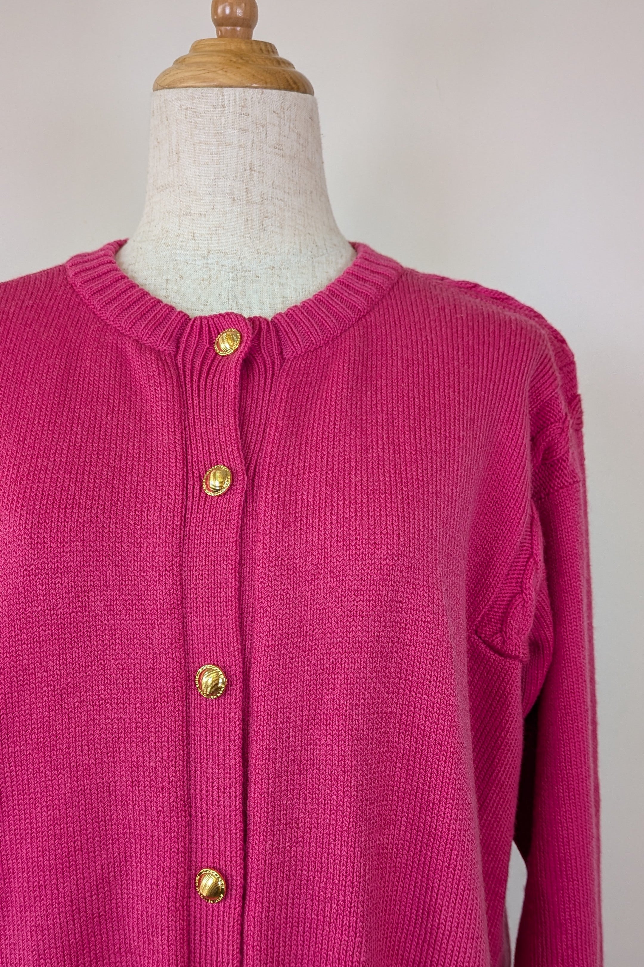 Vintage 80s Casaveen Pink Pure New Wool Cardigan (Made in Tasmania) Size M