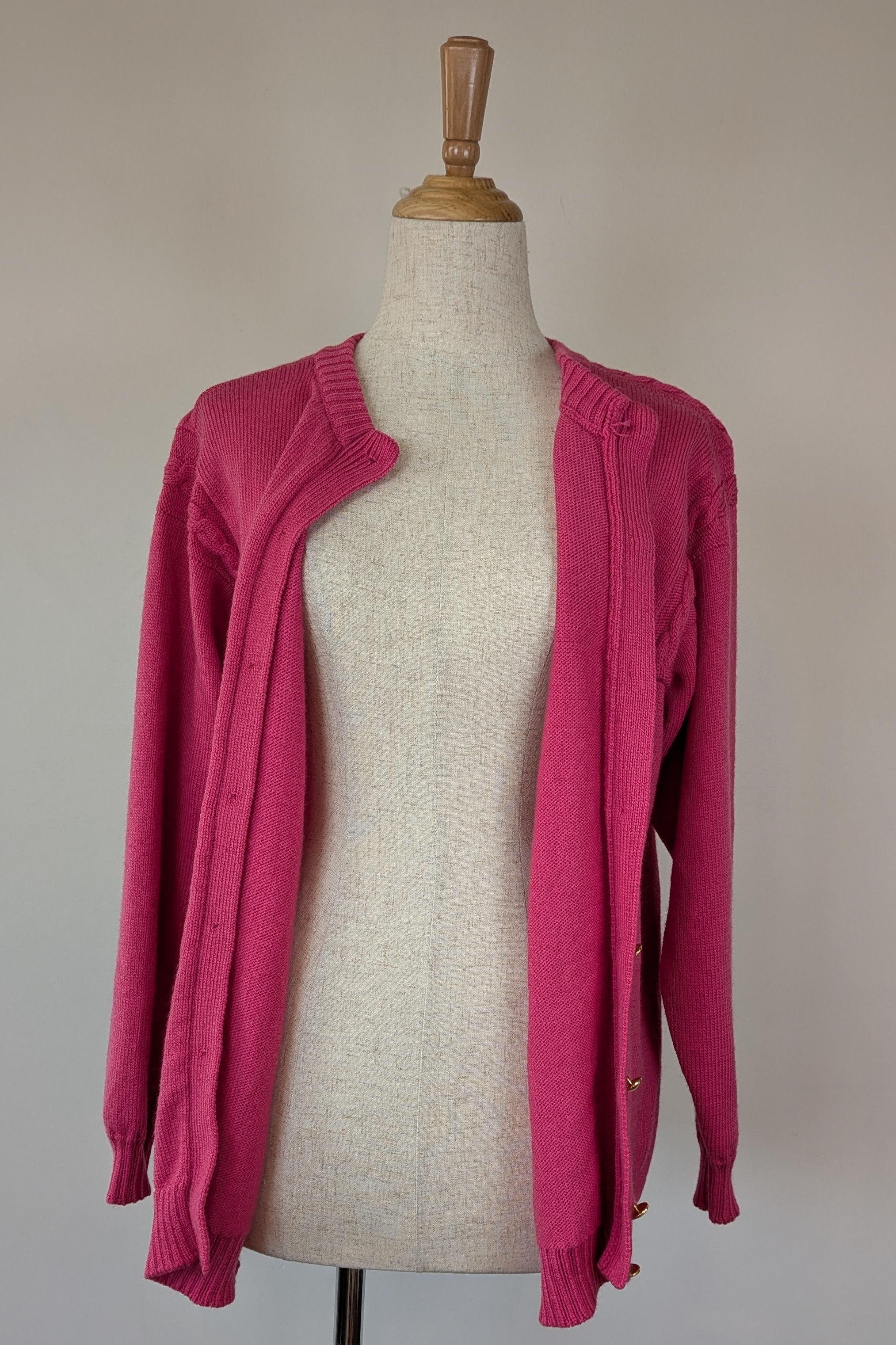Vintage 80s Casaveen Pink Pure New Wool Cardigan (Made in Tasmania) Size M