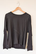Verge Rapid Top in Black Size S BNWT RRP $200