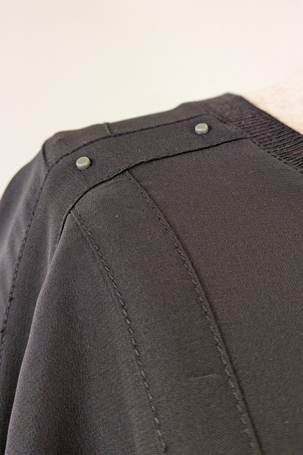 Verge Rapid Top in Black Size S BNWT RRP $200