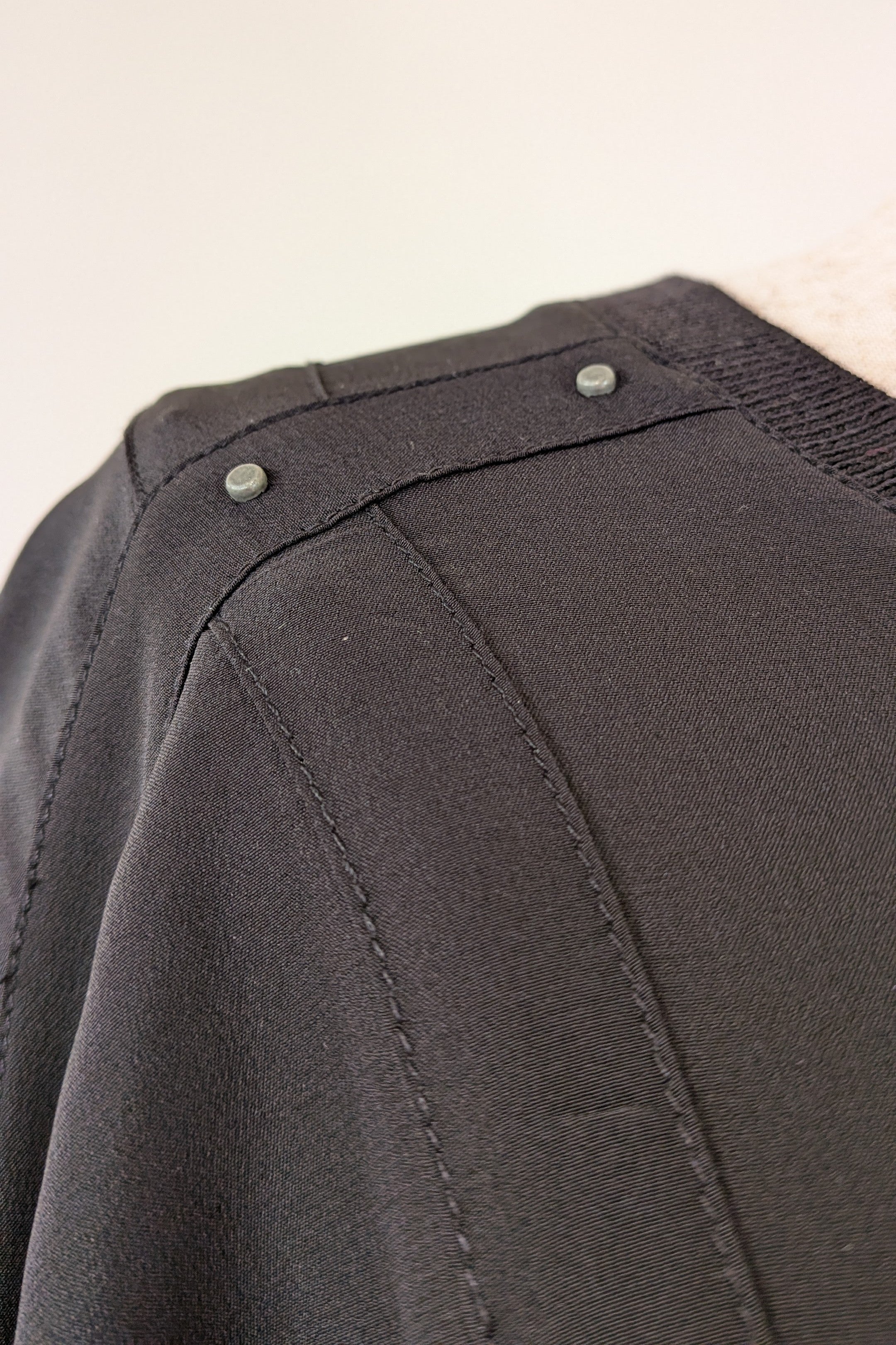 Verge Rapid Top in Black Size S BNWT RRP $200
