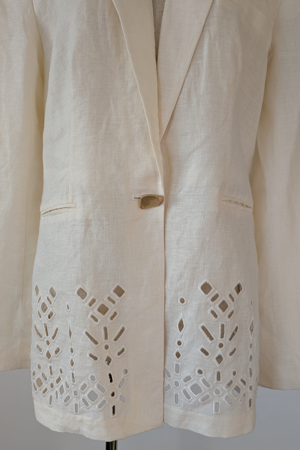 Aje Rosa Broderie Blazer in Ivory Size 10 BNWOT RRP $495