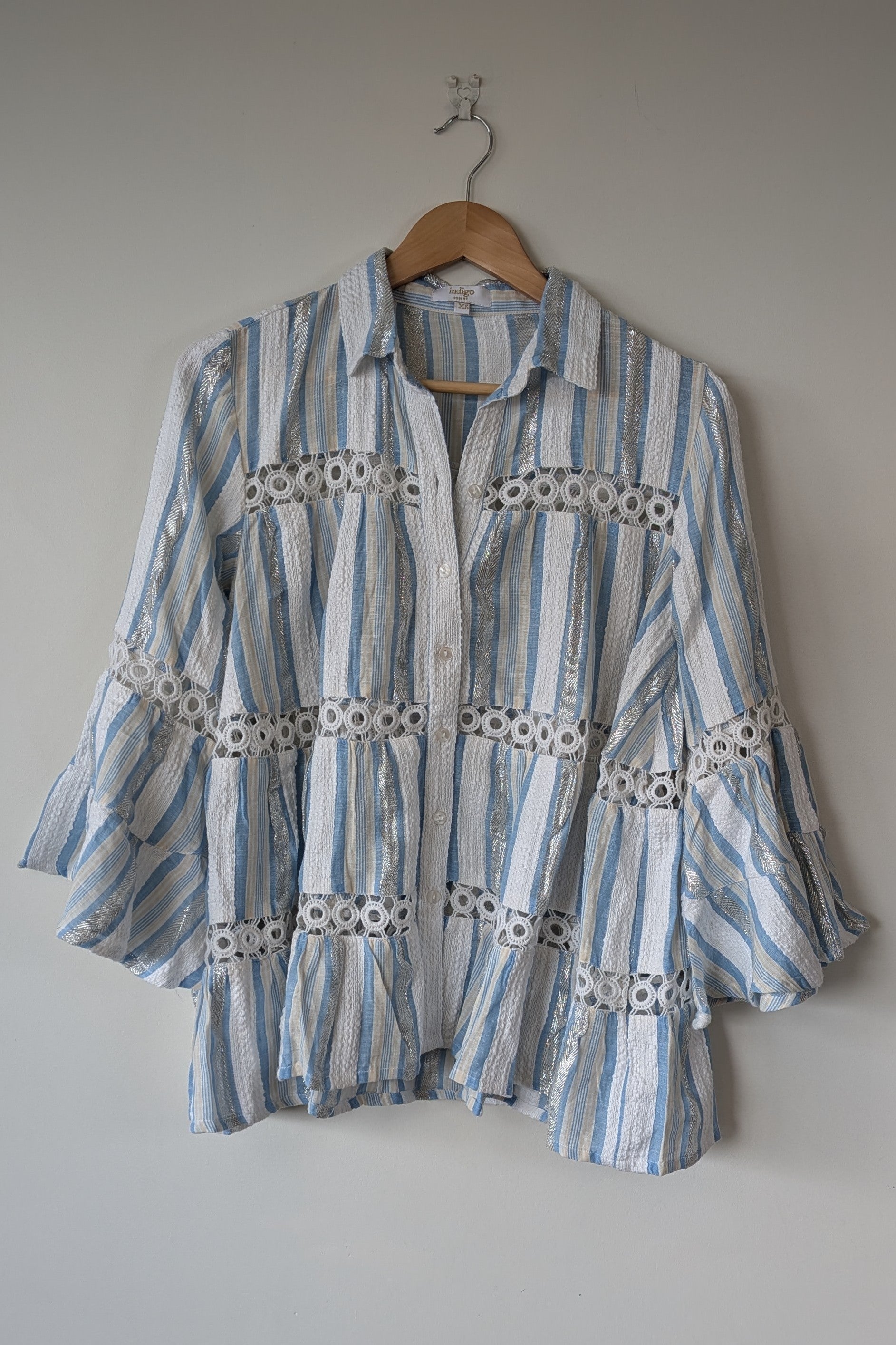 Azure and Indigo Aluna Swing Shirt Size XS BNWOT RRP $159