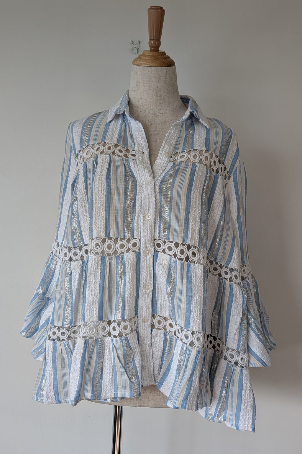 Azure and Indigo Aluna Swing Shirt Size XS BNWOT RRP $159