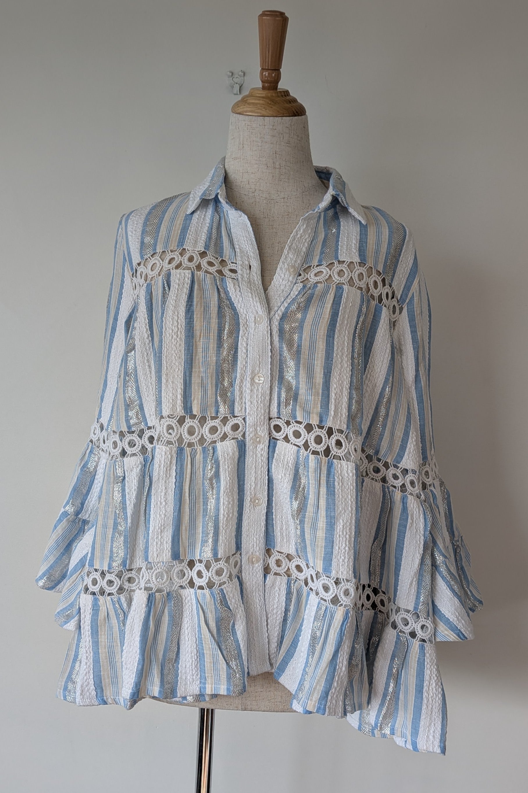 Azure and Indigo Aluna Swing Shirt Size XS BNWOT RRP $159