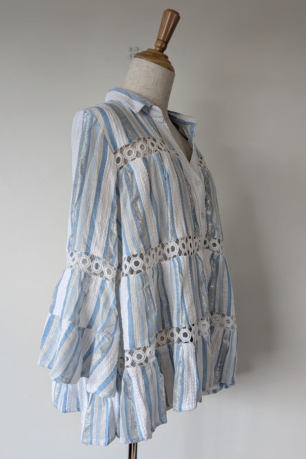 Azure and Indigo Aluna Swing Shirt Size XS BNWOT RRP $159
