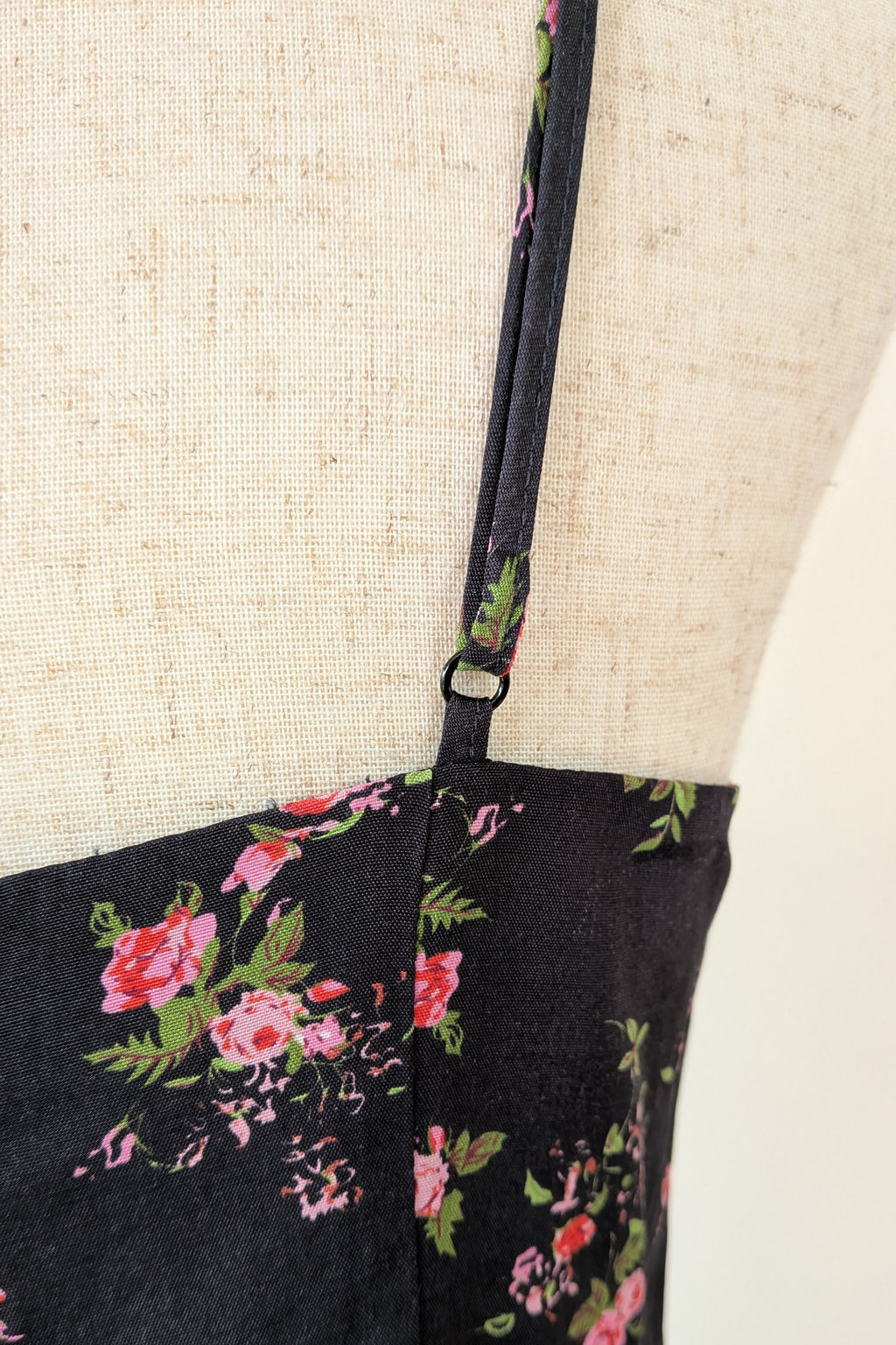 Lulu & Rose Daphne Midi Floral Dress Size S BNWT RRP $119.95