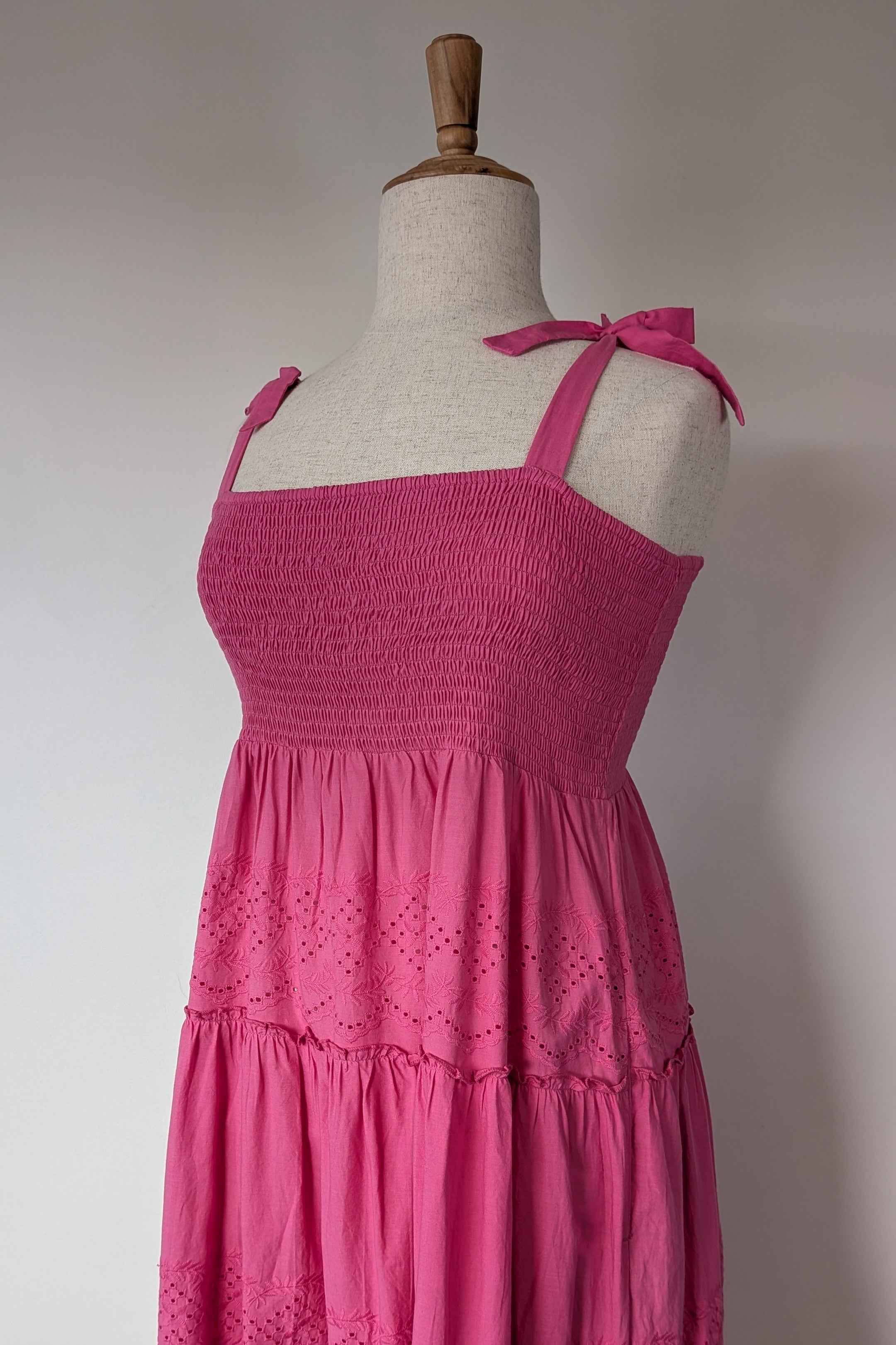 Joop & Gypsy Broderie Shirred Dress in Pink Size 16 BNWT RRP $89.95