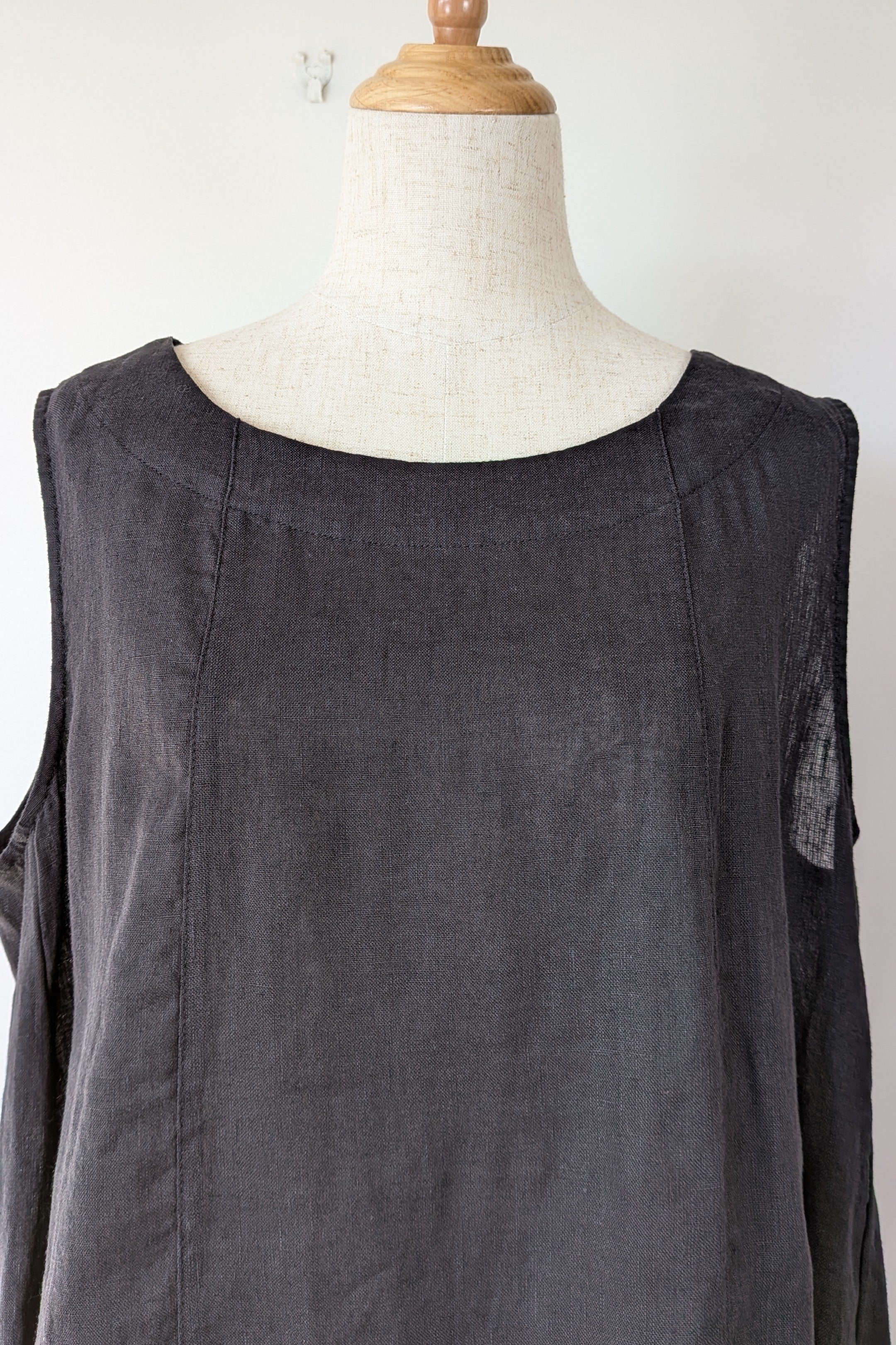 Worthier The Label Black 100% Linen Shirt Size M/L