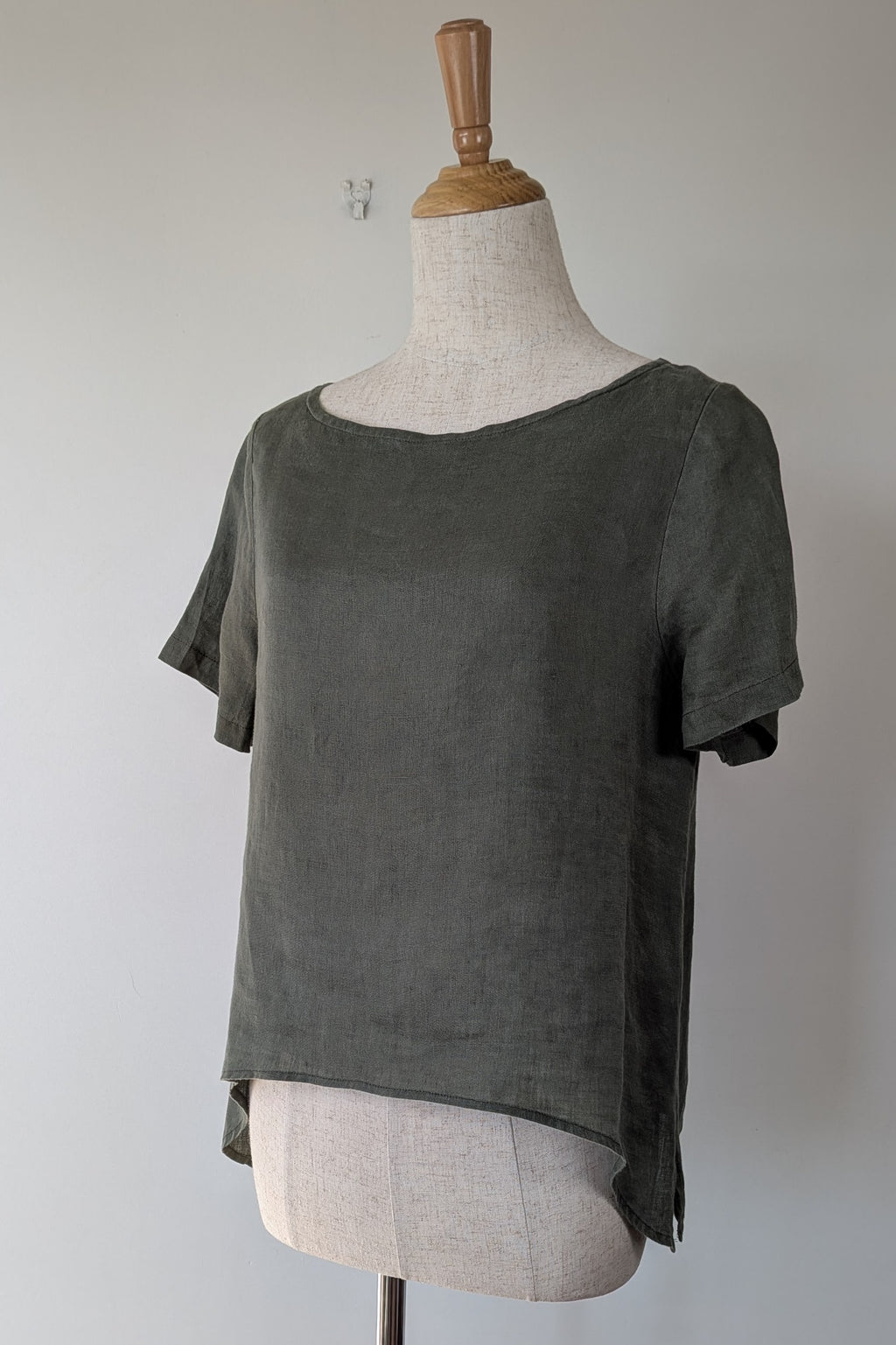 Alessandra Khaki 100% Linen Shirt Size XXS