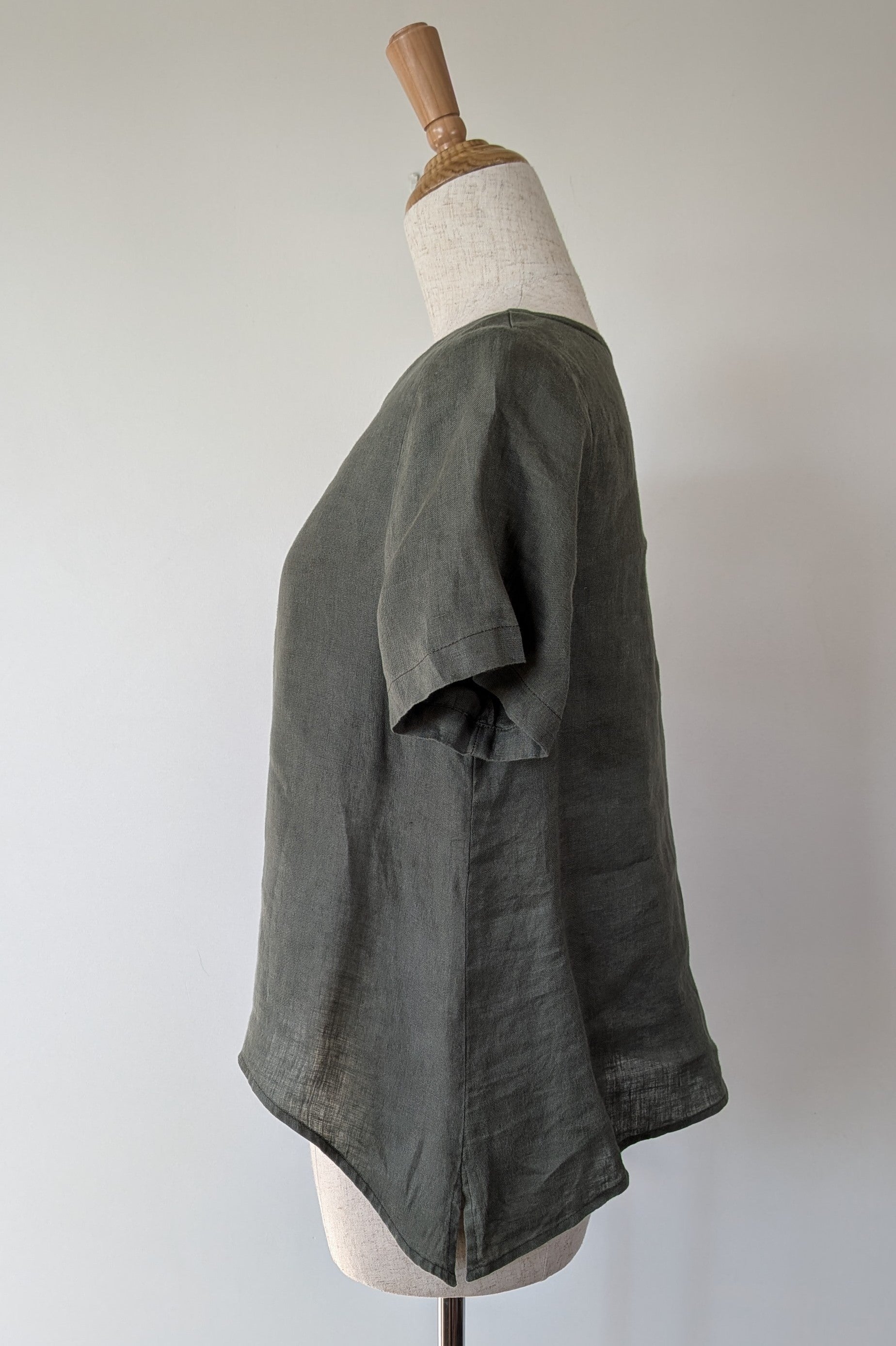 Alessandra Khaki 100% Linen Shirt Size XXS