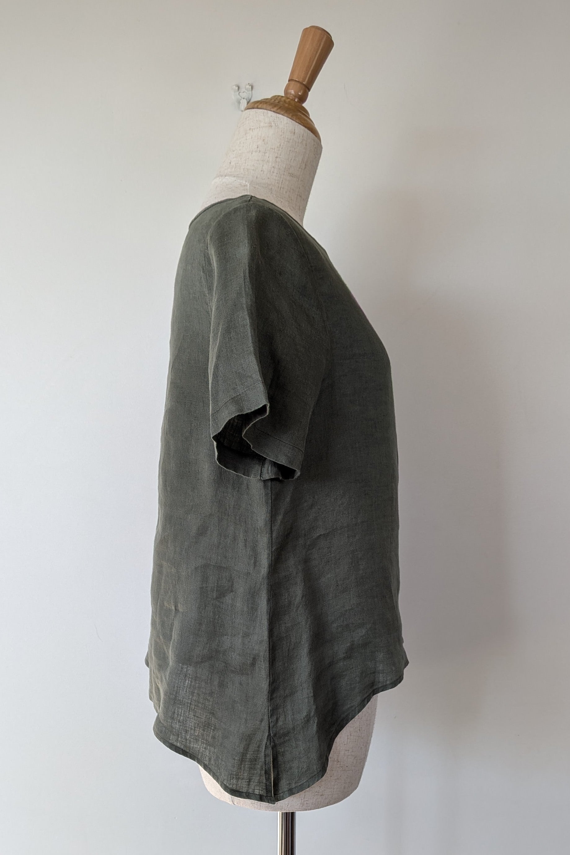 Alessandra Khaki 100% Linen Shirt Size XXS