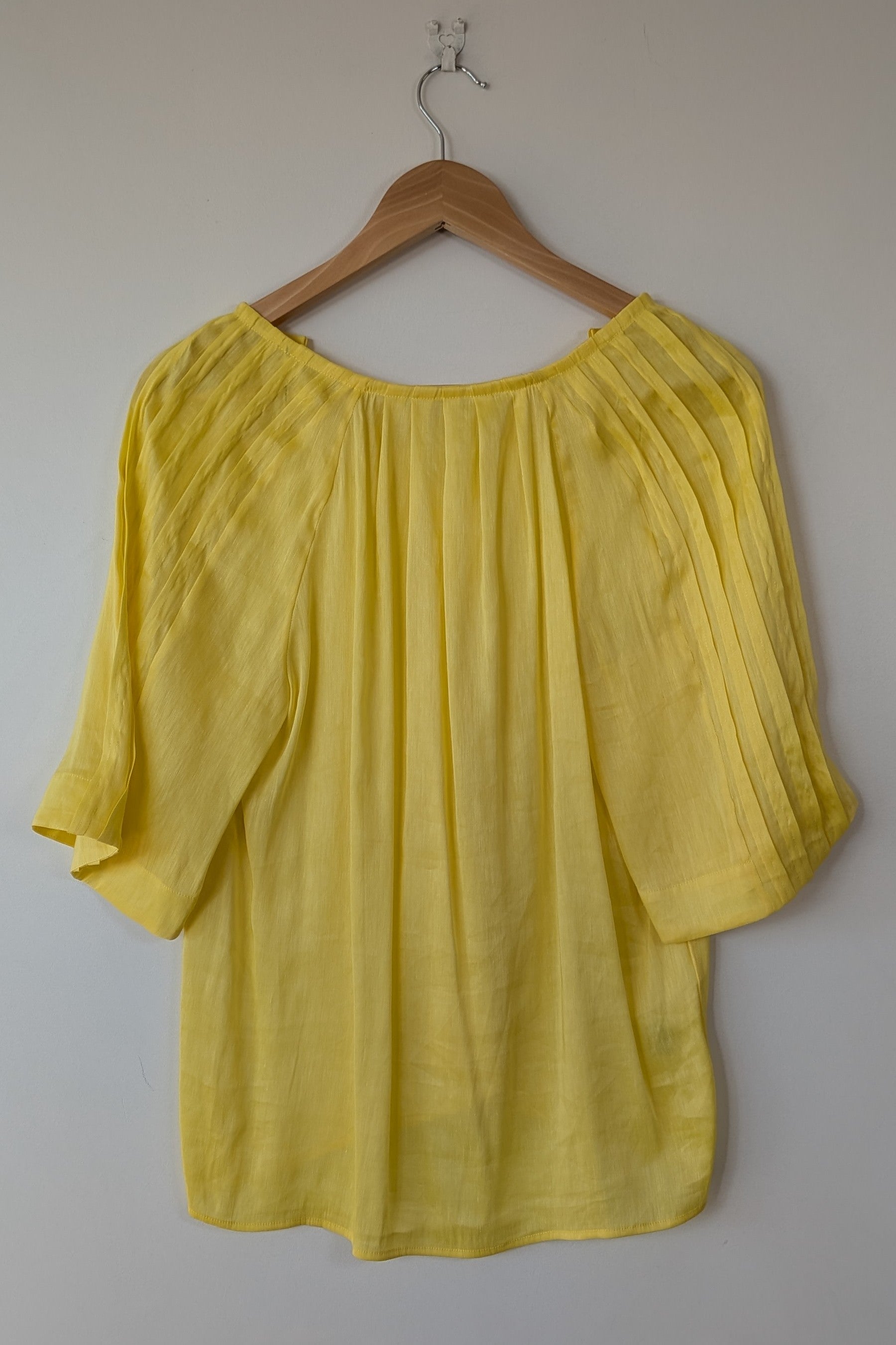Country Road Short Sleeve Soft Popover in Daisy Size 10