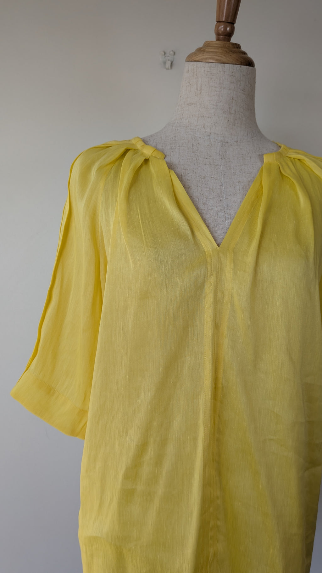 Country Road Short Sleeve Soft Popover in Daisy Size 10