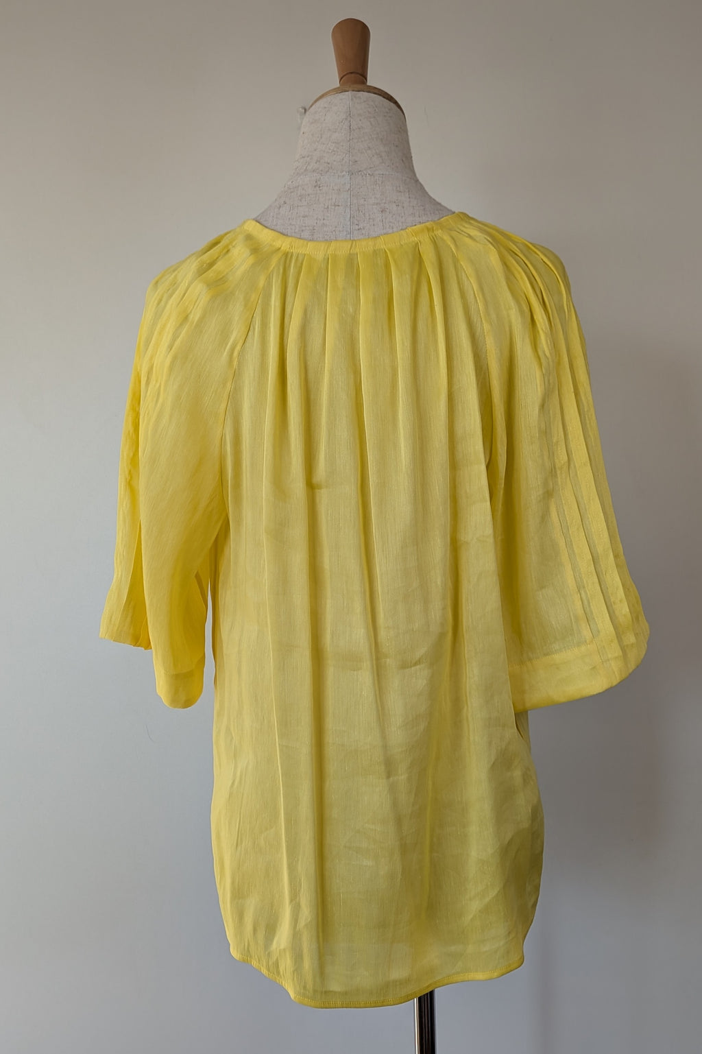 Country Road Short Sleeve Soft Popover in Daisy Size 10