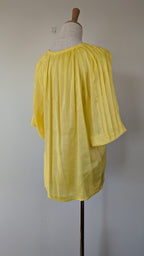 Country Road Short Sleeve Soft Popover in Daisy Size 10