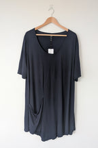 Taking Shape Nekesha Bamboo Tunic in Dark Indigo Size M BNWT RRP $109.95
