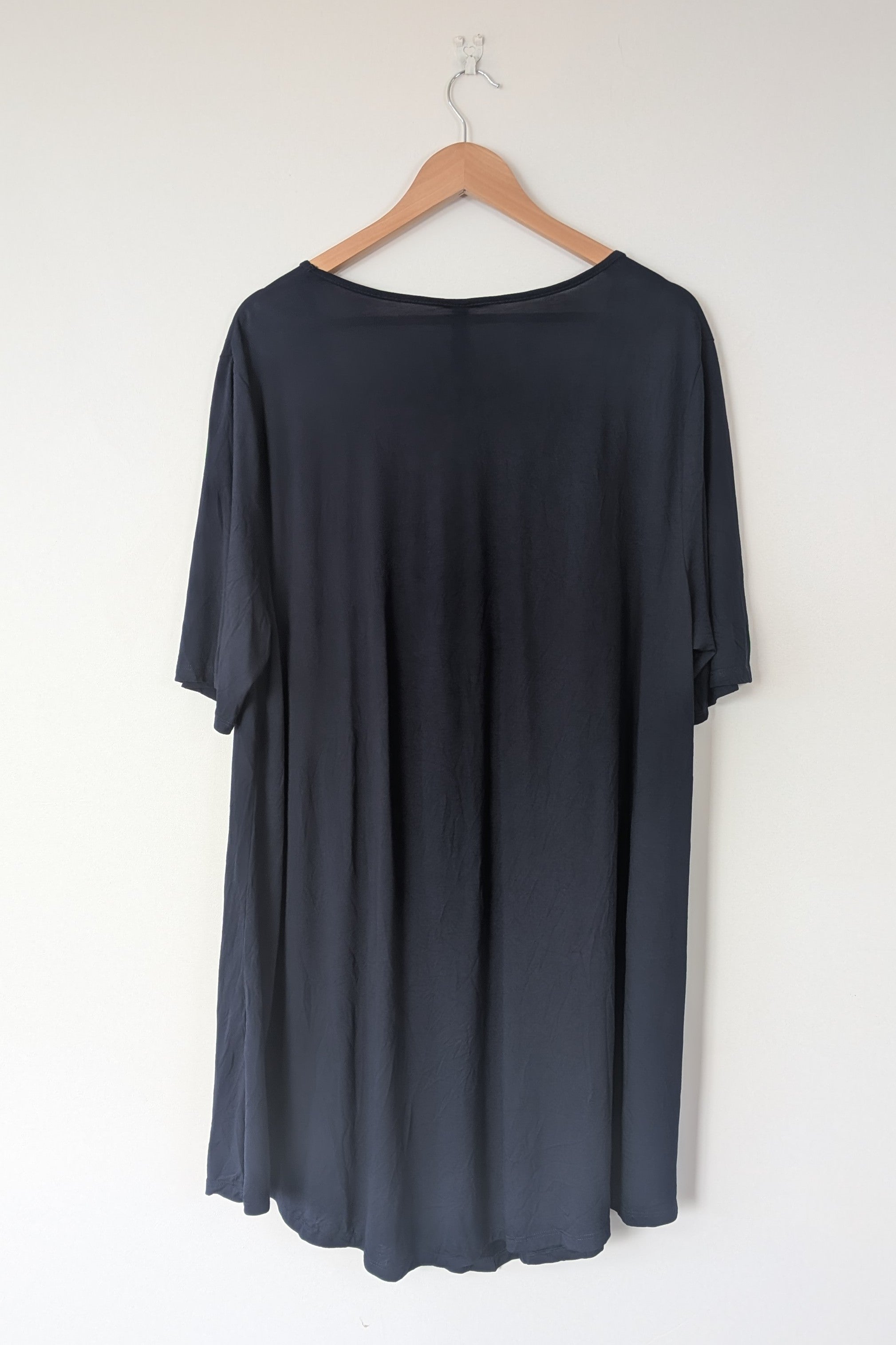 Taking Shape Nekesha Bamboo Tunic in Dark Indigo Size M BNWT RRP $109.95