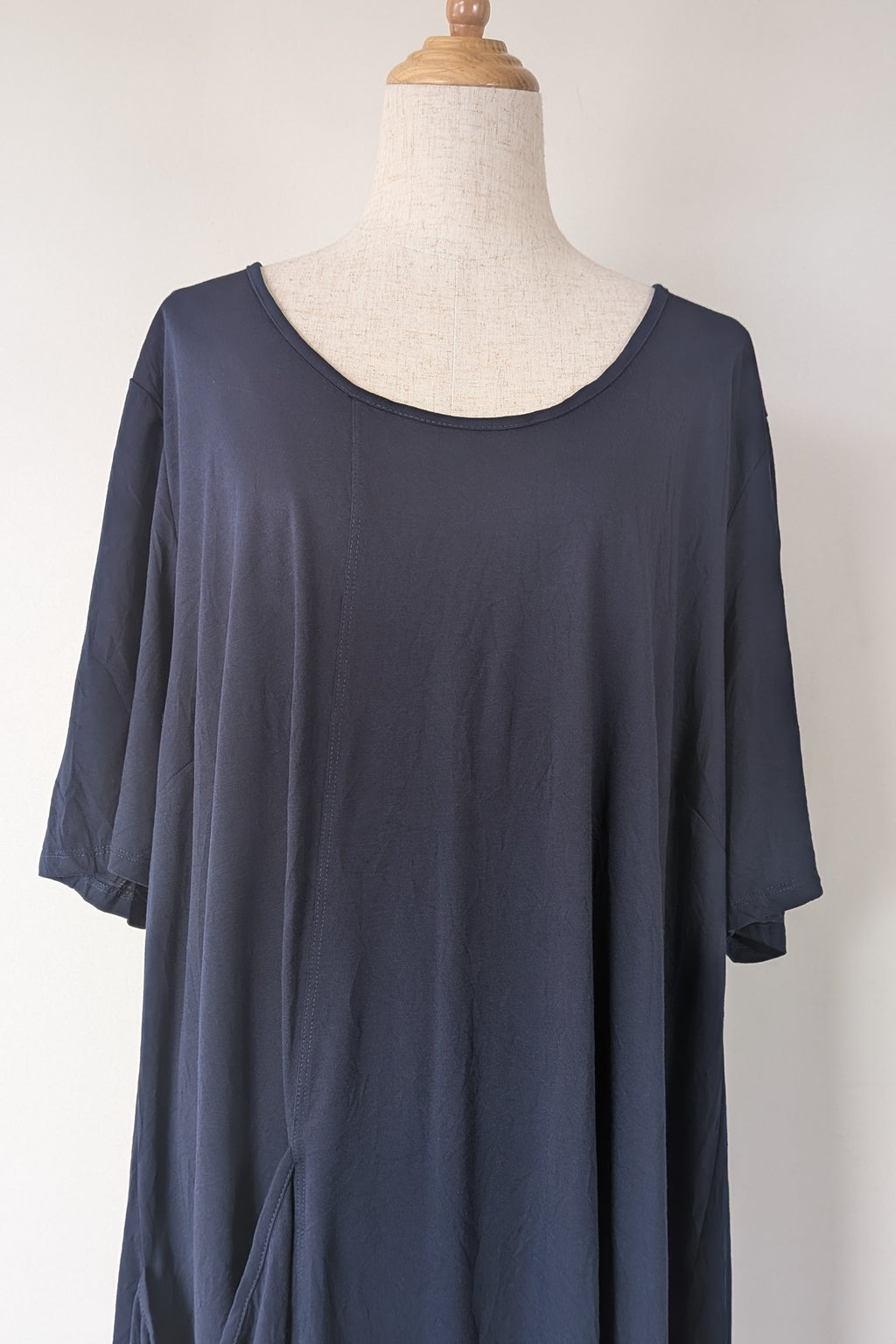Taking Shape Nekesha Bamboo Tunic in Dark Indigo Size M BNWT RRP $109.95