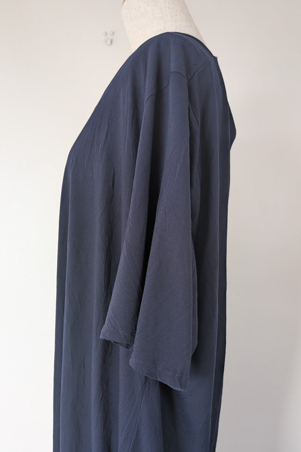 Taking Shape Nekesha Bamboo Tunic in Dark Indigo Size M BNWT RRP $109.95