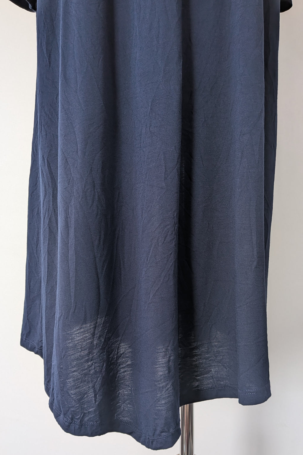 Taking Shape Nekesha Bamboo Tunic in Dark Indigo Size M BNWT RRP $109.95