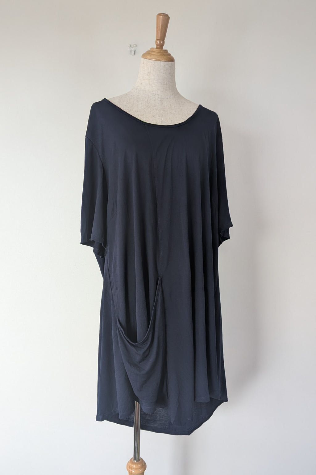 Taking Shape Nekesha Bamboo Tunic in Dark Indigo Size M BNWT RRP $109.95