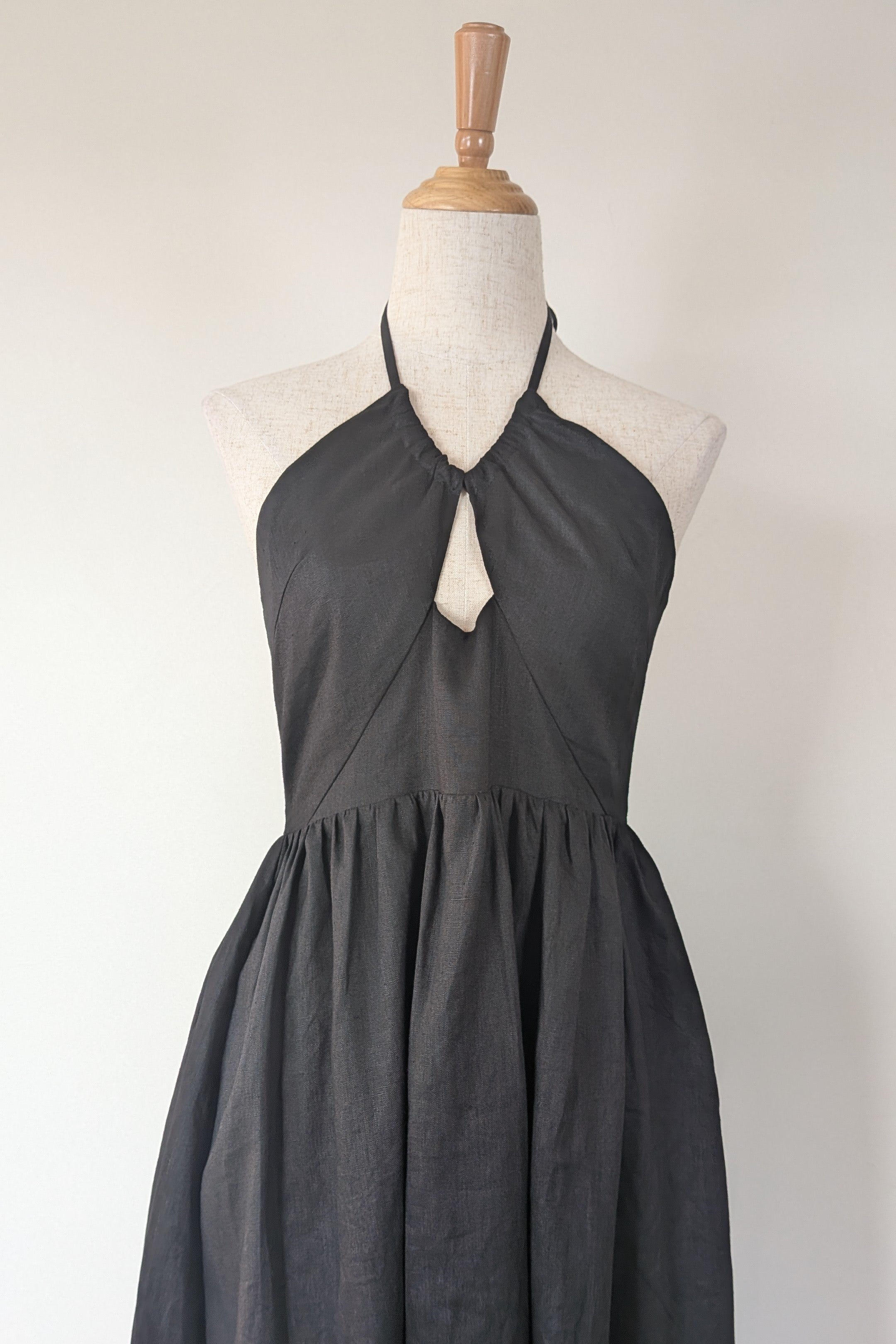 DISSH Alyssa Black Linen Maxi Dress Size 8