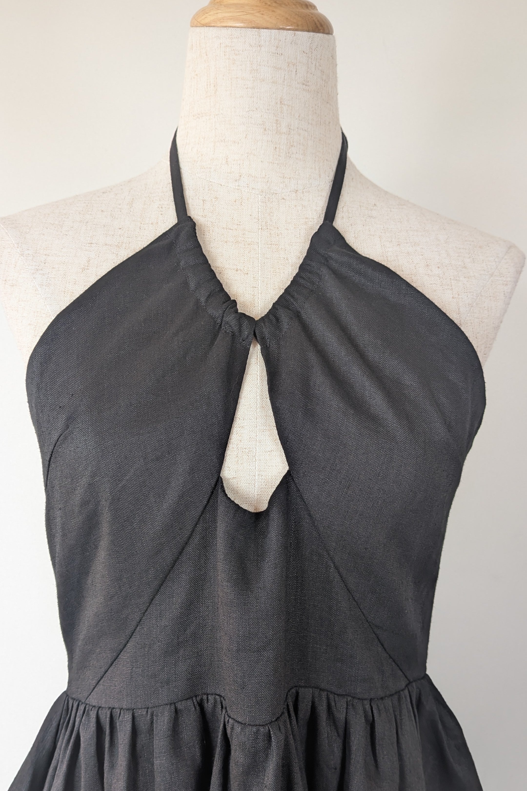 DISSH Alyssa Black Linen Maxi Dress Size 8
