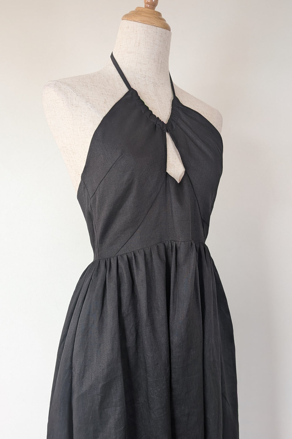 DISSH Alyssa Black Linen Maxi Dress Size 8
