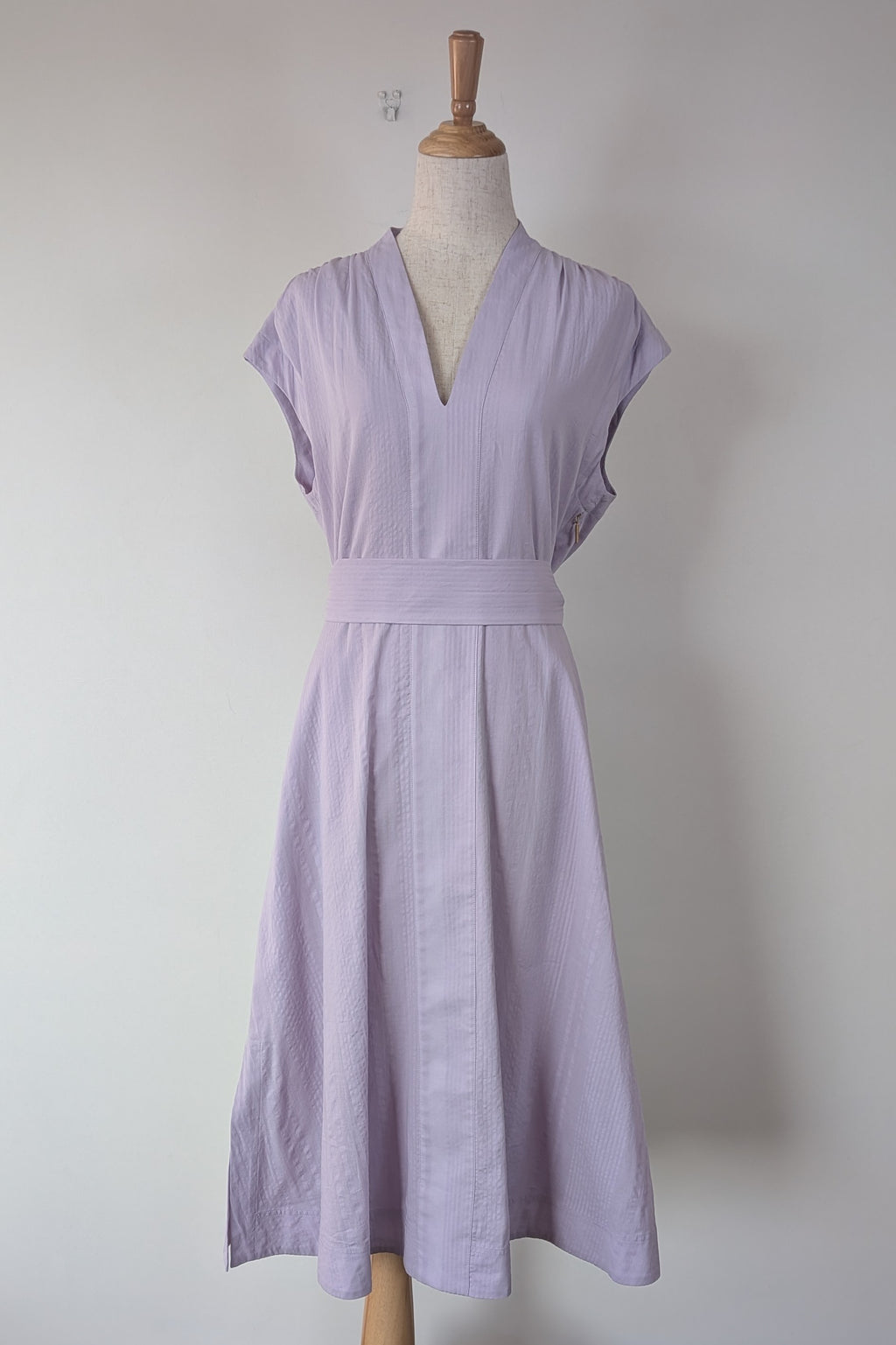 David Lawrence Serena Textured Dress in Wisteria Size 10 BNWT RRP $229