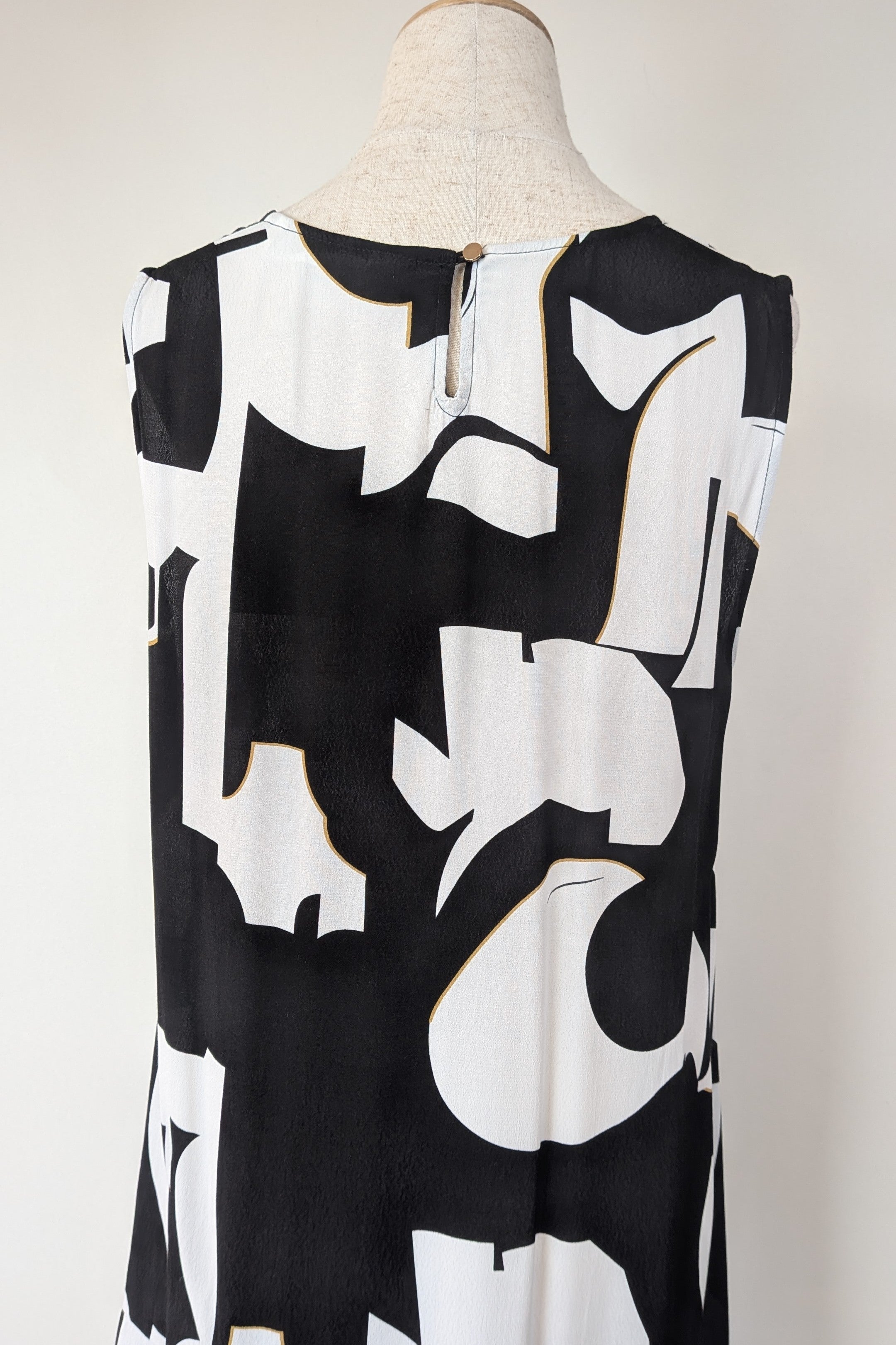 Virtuelle Parisian Asymmetrical Tunic Size 14 BNWT RRP $109.95
