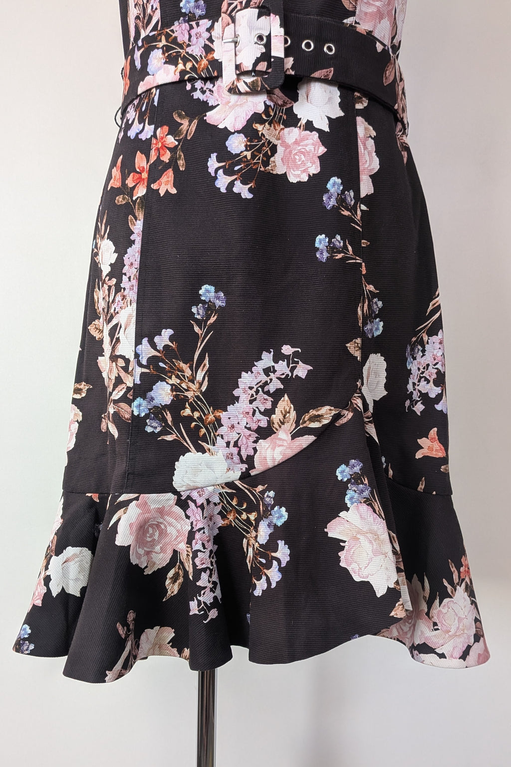 Portmans Black Spring Garden Dress Size 10 BNWT RRP $149.95