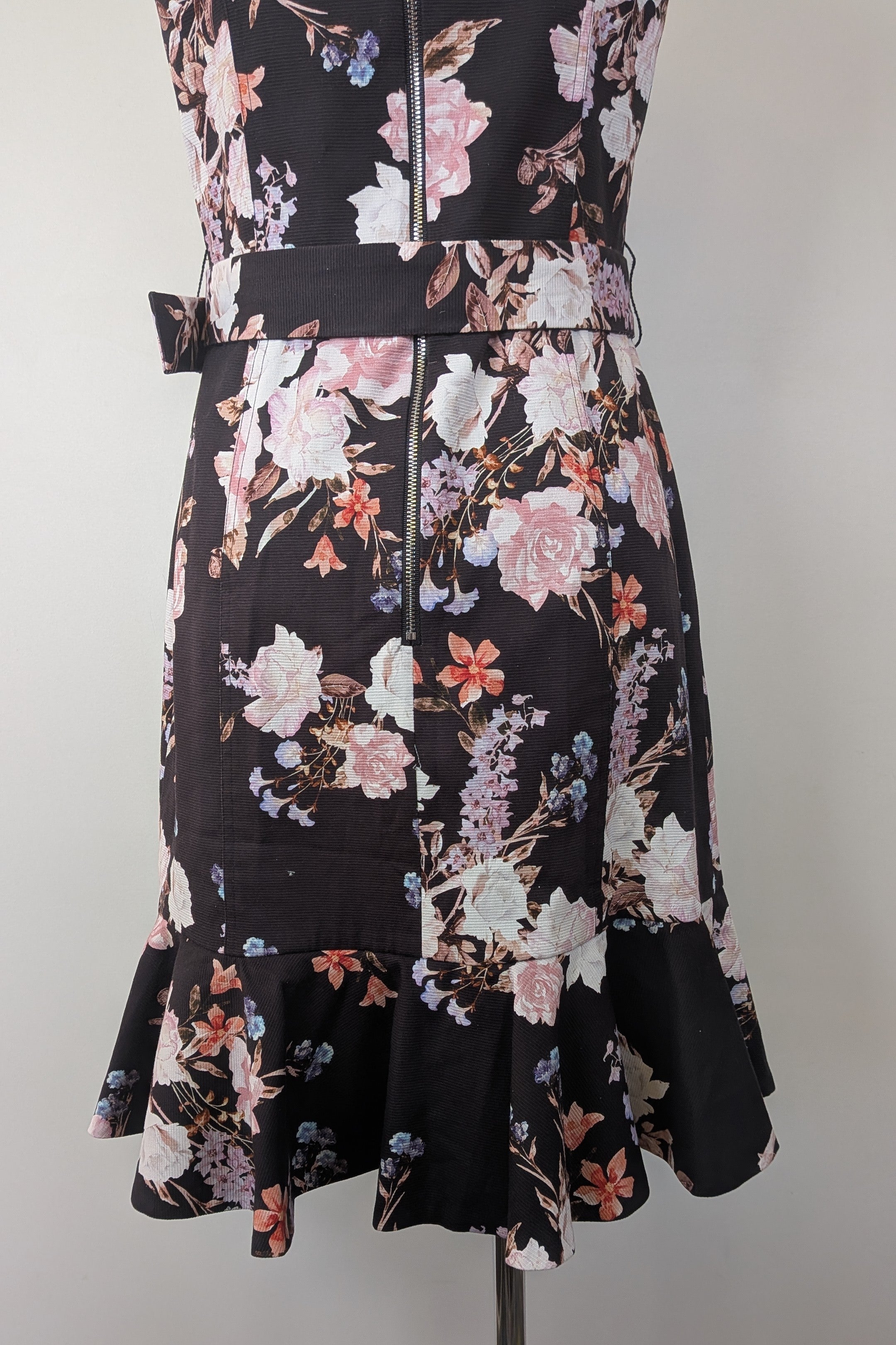 Portmans Black Spring Garden Dress Size 10 BNWT RRP $149.95