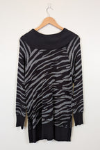 Liz Jordan Designer Collection Roll Neck Zebra Jumper in Black Size L BNWT RRP $139.95