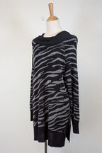 Liz Jordan Designer Collection Roll Neck Zebra Jumper in Black Size L BNWT RRP $139.95