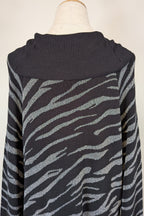 Liz Jordan Designer Collection Roll Neck Zebra Jumper in Black Size L BNWT RRP $139.95