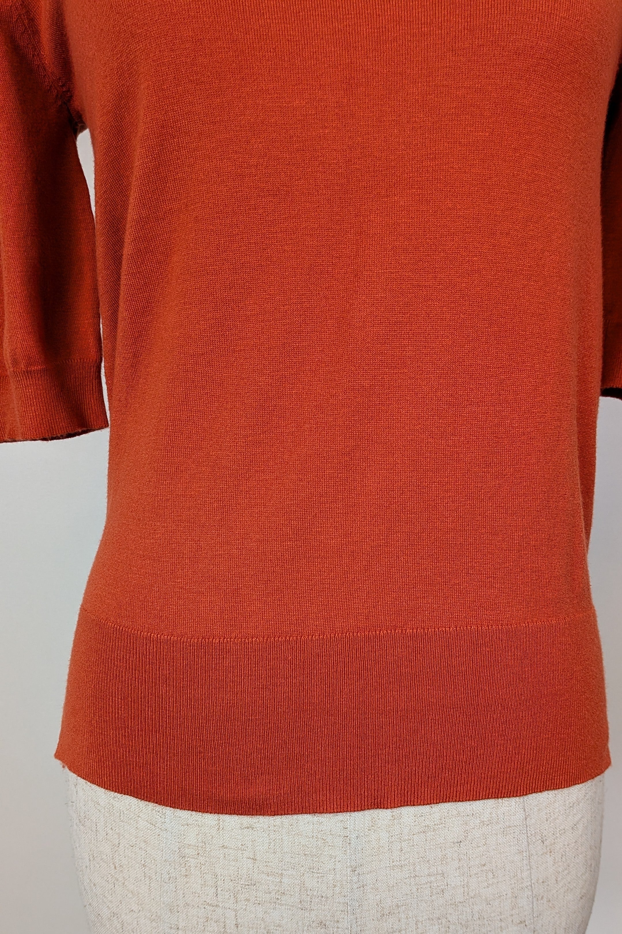 Veronika Maine Elbow Sleeve Round Knit in Pumpkin Size M