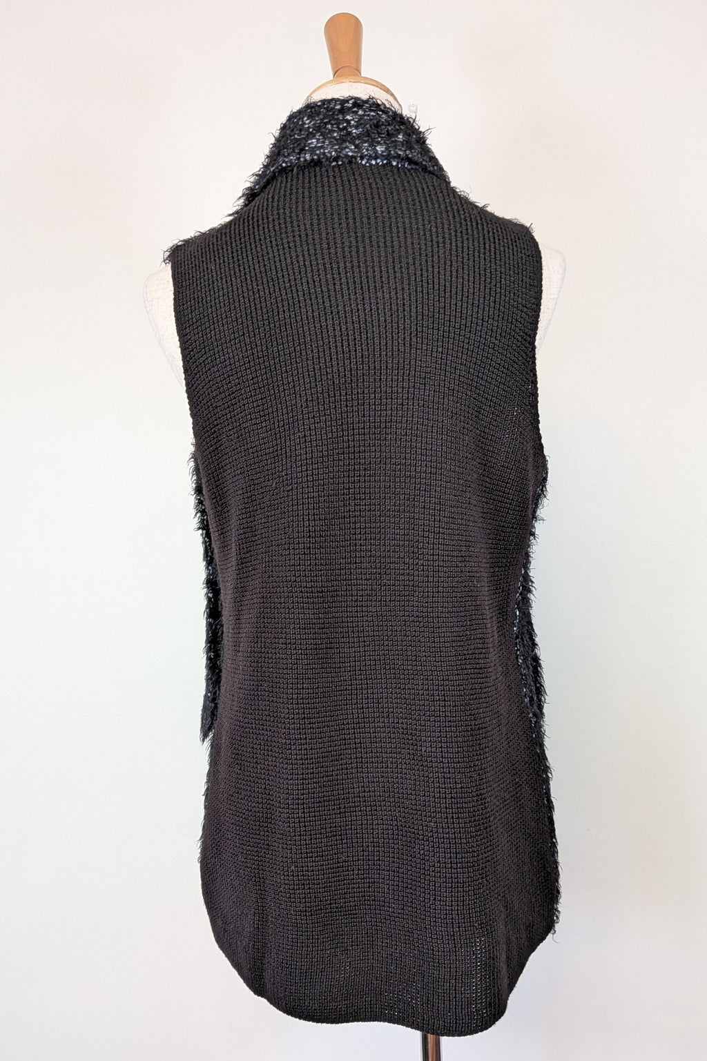 Blue Illusion Black Marled Fluffy Wool Blend Vest Size S