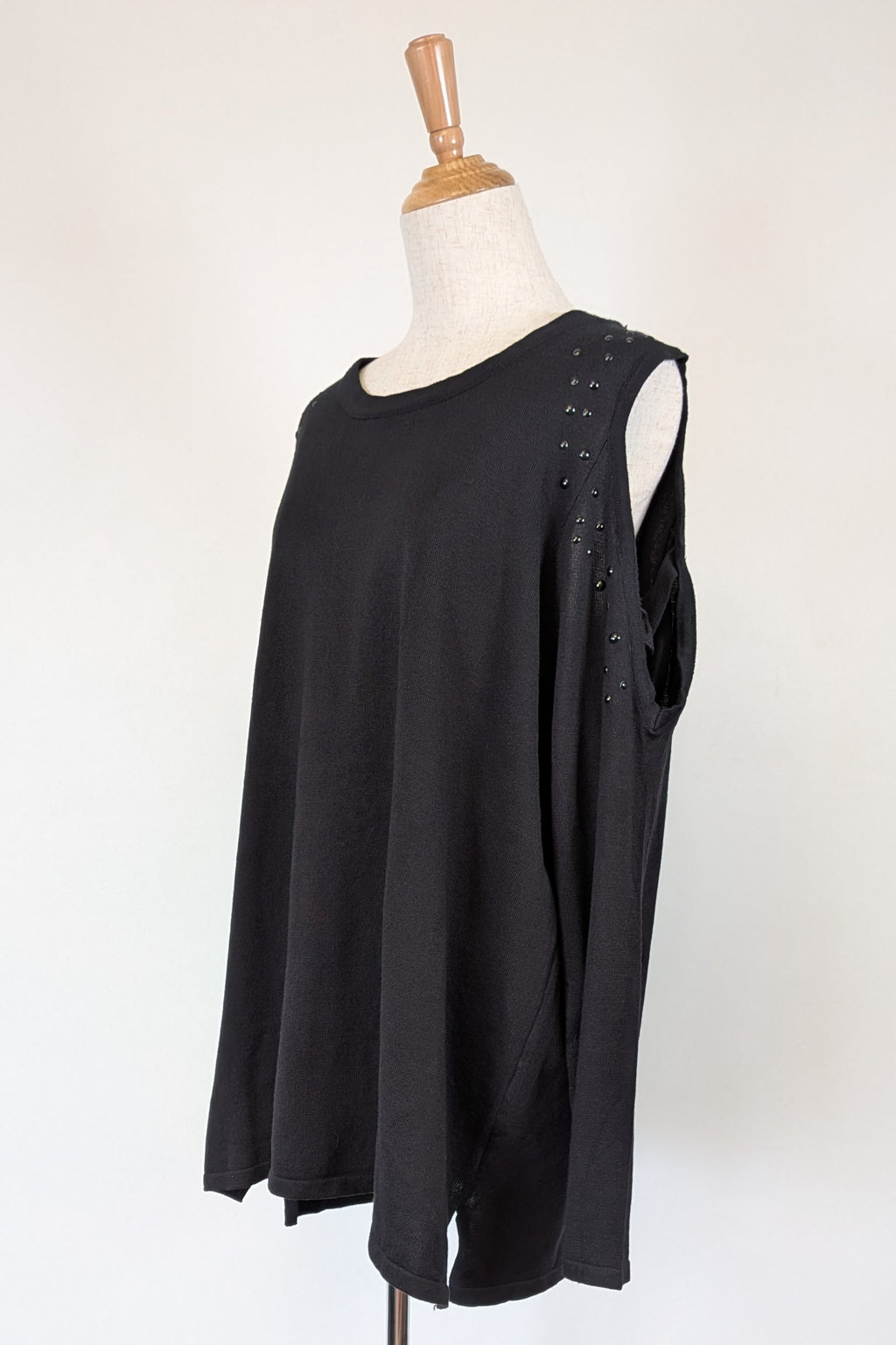 Beme Black 3/4 Cold Shoulder Jumper Size 16 BNWT RRP $79.95