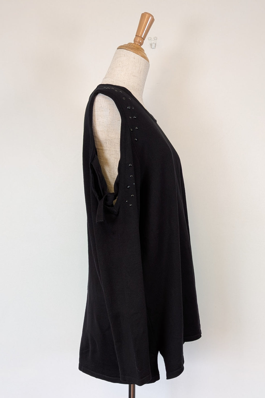 Beme Black 3/4 Cold Shoulder Jumper Size 16 BNWT RRP $79.95