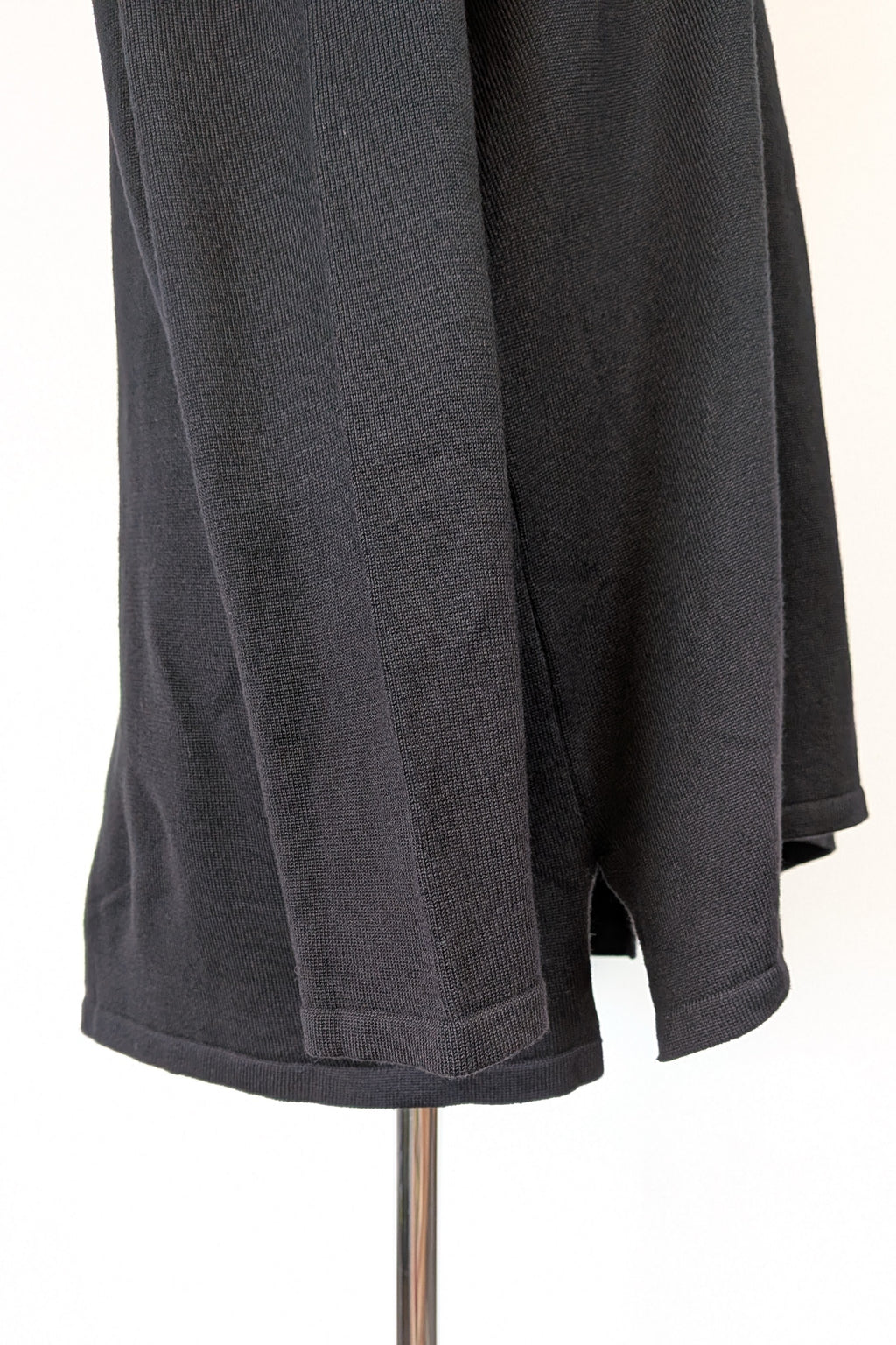 Beme Black 3/4 Cold Shoulder Jumper Size 16 BNWT RRP $79.95