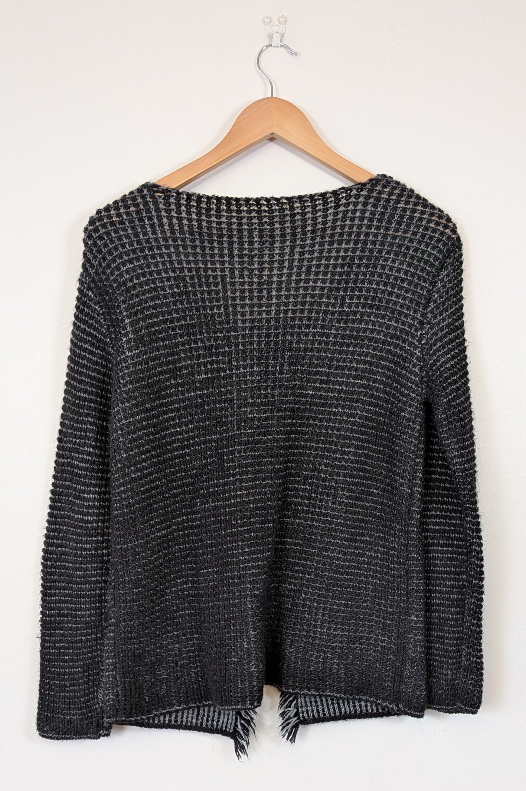 Vintage 90s/Y2K Made in Italy Frayed Fringe Knit Cardigan Size M