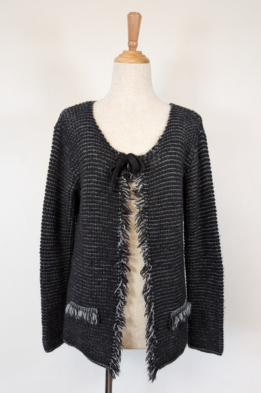 Vintage 90s/Y2K Made in Italy Frayed Fringe Knit Cardigan Size M